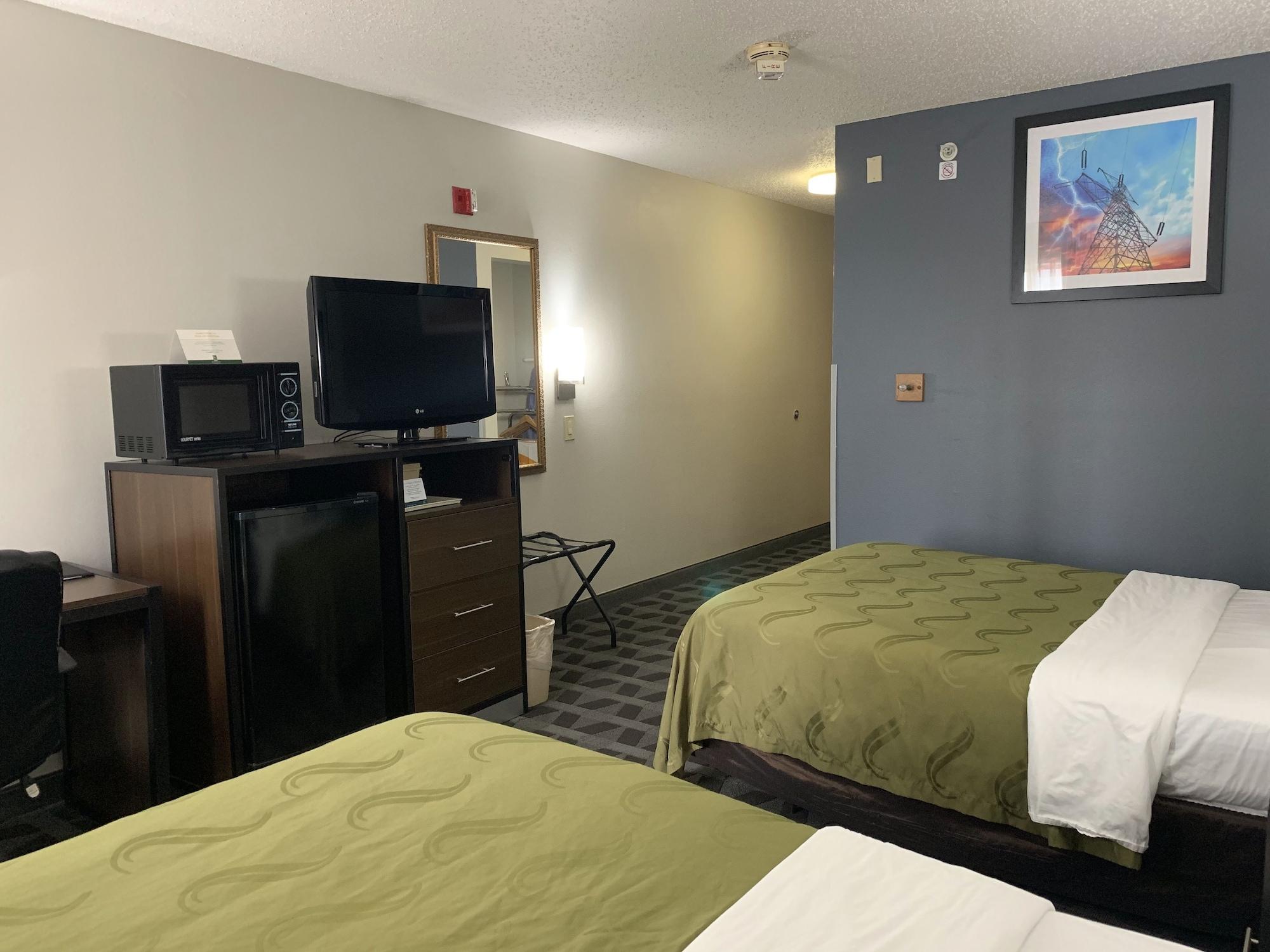 Quality Inn Hillsboro Exterior photo